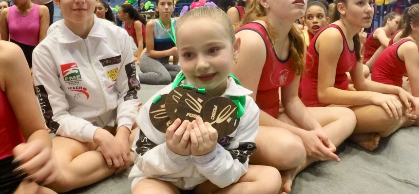 meninas-faturam-21-medalhas-na-copa-de-ginastica-foto-divulgacao-fme