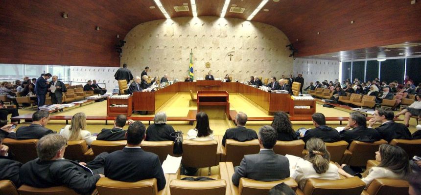 O Supremo Tribunal Federal (STF) realiza sessão plenária para o julgamento de processos sobre criminalização da homofobia.