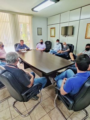 reuniao-prefeitura-de-nova-veneza-com-empresas_lucas-sabino