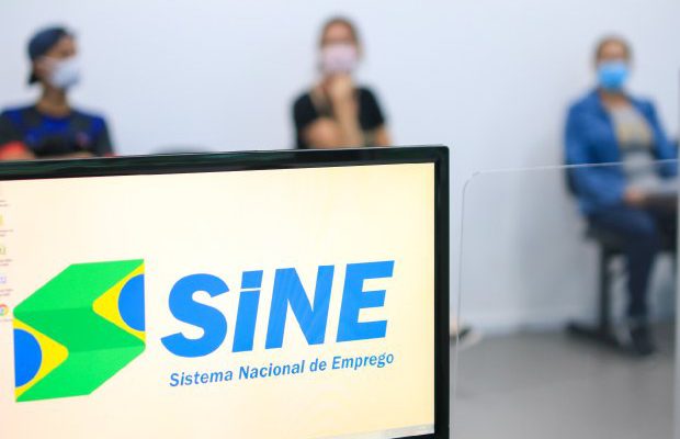 sine_emprego_trabalho__20211019_1298548698