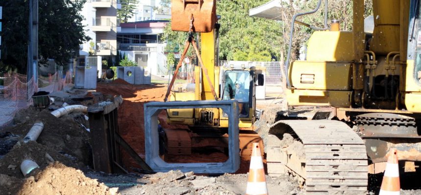 obras-de-macrodrenagem-alteram-transito-na-regiao-central-de-criciuma-foto-de-arquivo-decom