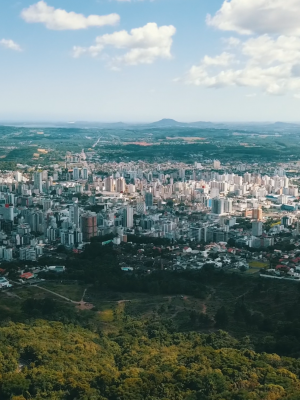 criciuma-reafirma-protagonismo-na-geracao-de-empregos-entre-os-municipios-da-amrec-foto-de-divulgacao-decom